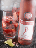 Barefoot Wine’s Berry Moscato Cocktail