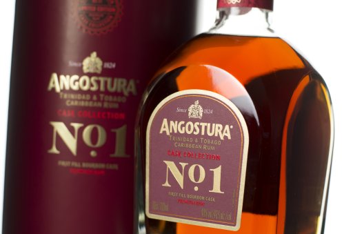 Angostura-1135